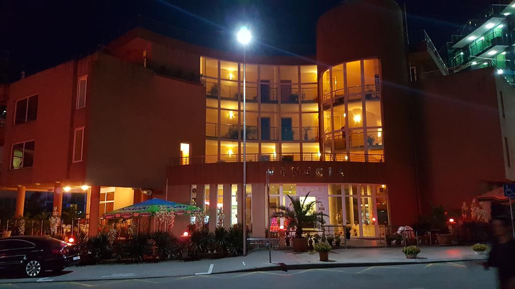 Hotel Venecia Primorsko Eksteriør bilde